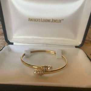 14k America’s Leading Jeweler Bracelet